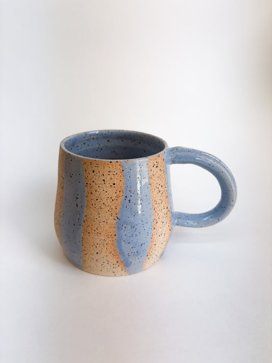 Flow stripe mugs